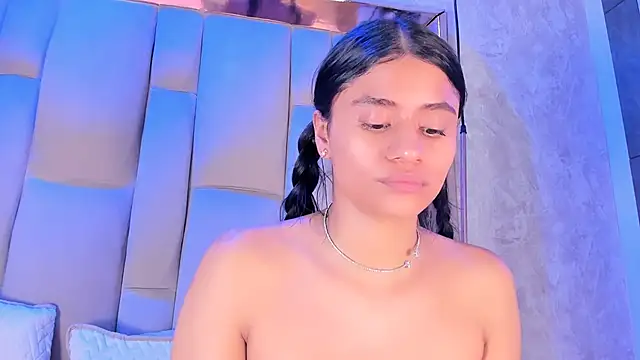 AngeliqueRouse webcam