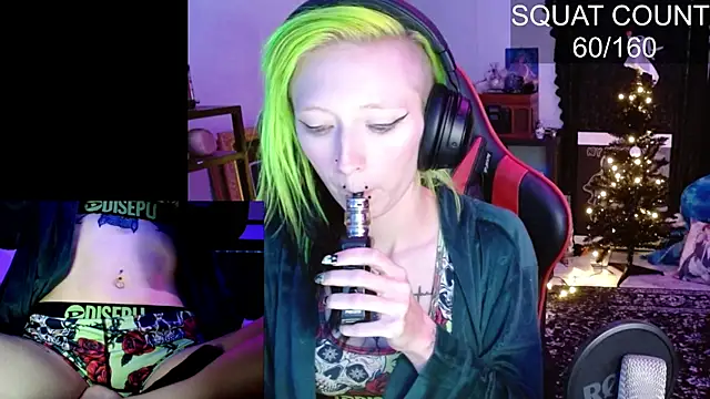 alicewonder09 webcam