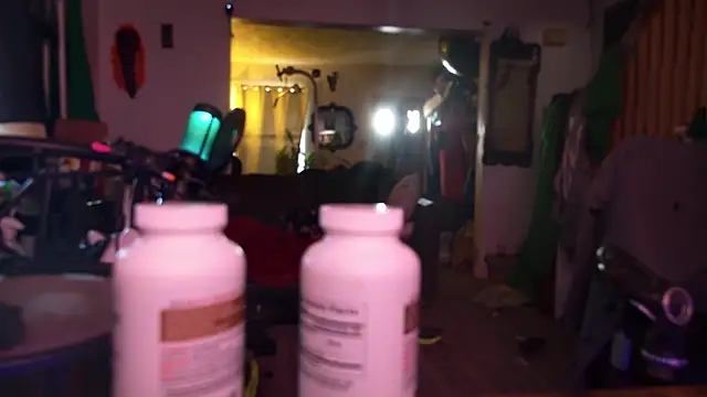 MasterDaddyCool webcam