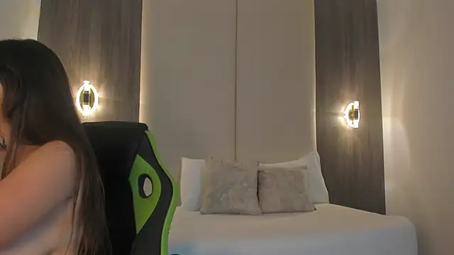 sophia_martinezz_ webcam