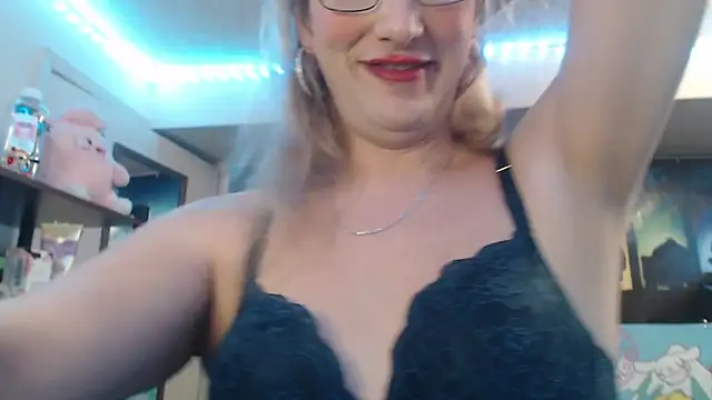 savanah_banana_ - Savanah_Banana_'s free webcam