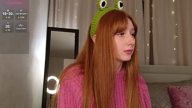 adritvance (F teen) - Take off skirt + oil on ass