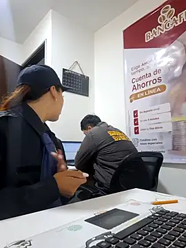 emily-7_ - Emily-7_'s free webcam - UK Sex Cams