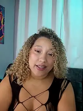 bonnieritz - BonnieRitz's free webcam - UK Sex Cams