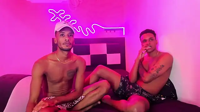 black_guys_pervert_ (Ask my age) - Naked + kiss french 🔥😈