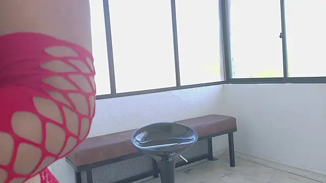 BriannaBennett__ webcam