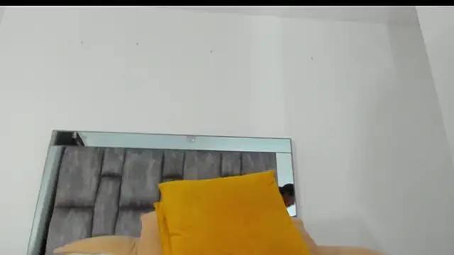 alyssia_ocean webcam