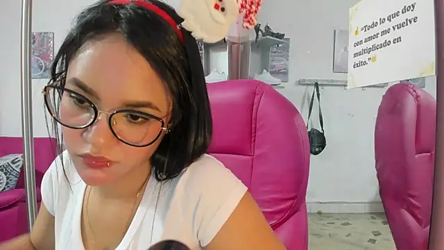 CAMILA--REY webcam