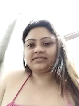 Webcam Model (blue-berry07)  is live.Free join now!