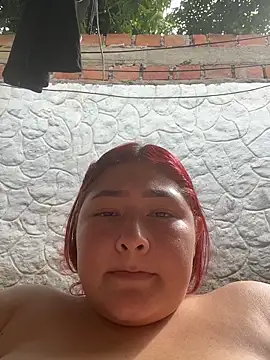 Webcam Model (Rouse-Antonella)  is live.Free join now!