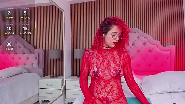 RoxanneStorm_ webcam