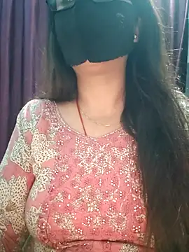 Aishwaryaa_69 webcam