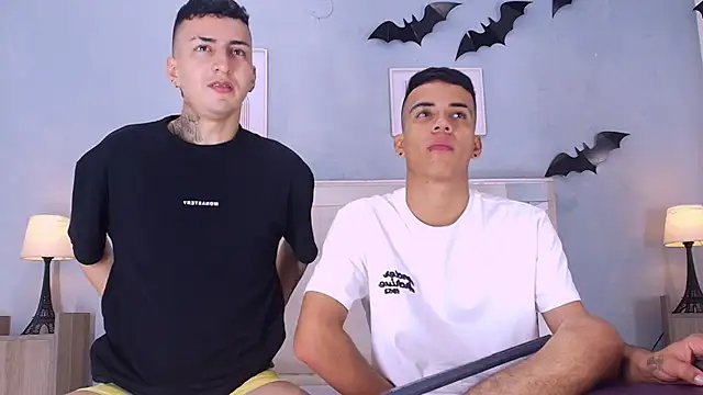DamianAndMAximoo webcam