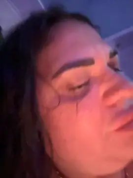 Webcam Model (littleRikka)  is live.Free join now!