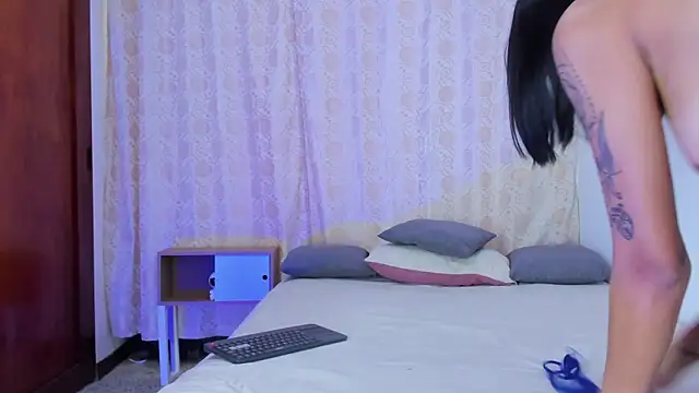 Tinny_and_Candy webcam