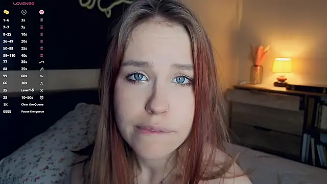 MaliaBourraine webcam