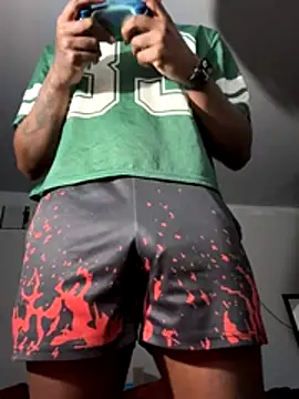 MIGHTYDEMONXXX webcam