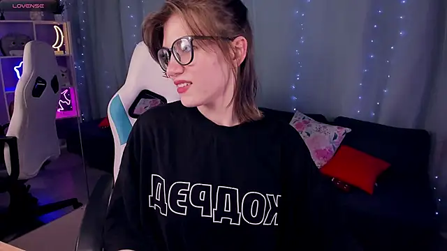 cathyadams - CathyAdams's free webcam - UK Sex Cams