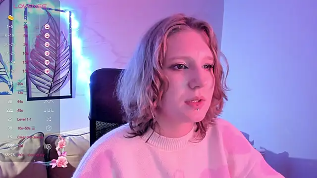Hailey_Foxy webcam