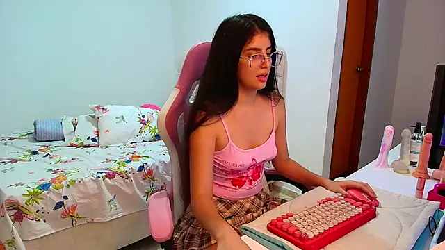 Julieta_Rose19 webcam