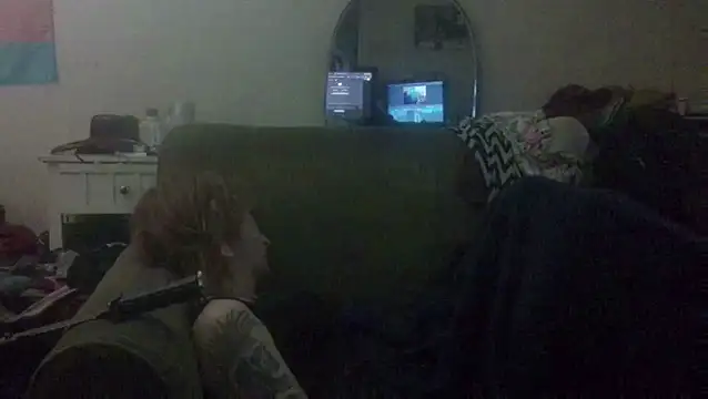 heavenly_creature333 - Heavenly_Creature333's free webcam