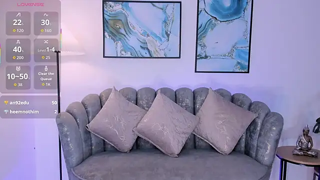 Layla_Breezee webcam