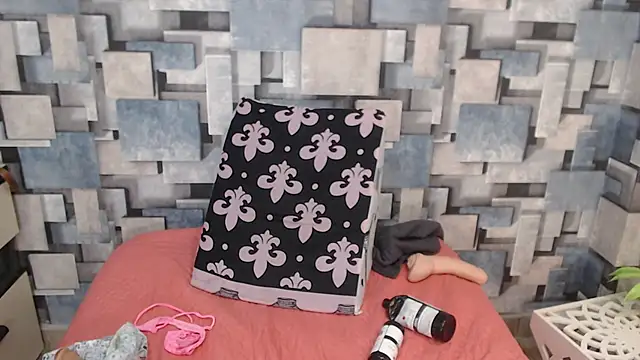 angel_dthroatt webcam