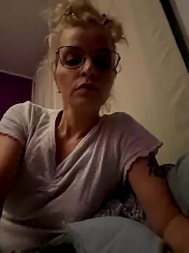 BritneyHudson webcam