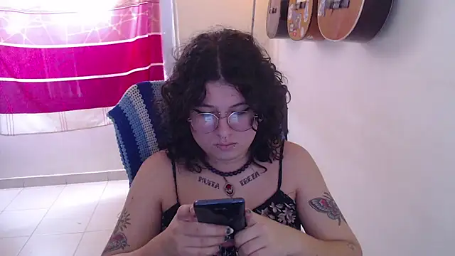 Smoke_trip_Alicia webcam