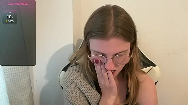 BustyKellyXXX webcam