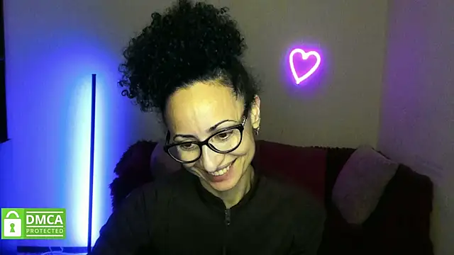 Arianasweety23 webcam