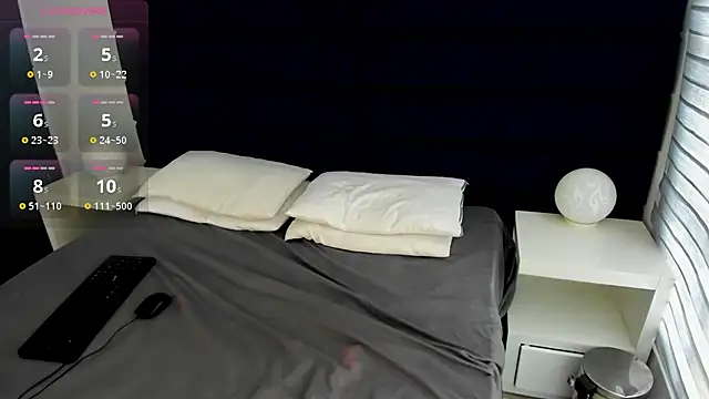 melanie_roux__ webcam