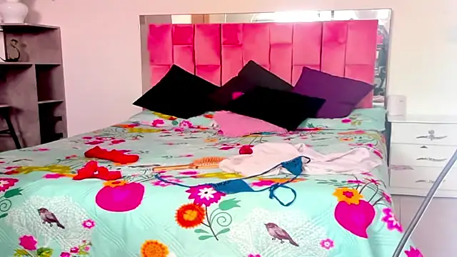 the_queen_aleja webcam