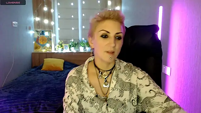 Sweet-n-Strong webcam