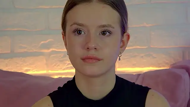 MilanaBalmain webcam