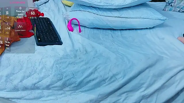 hornybarelylegalgirl webcam