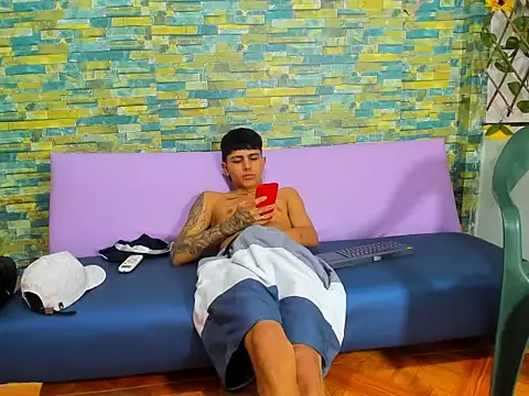 naughty_boy_Maicoll webcam