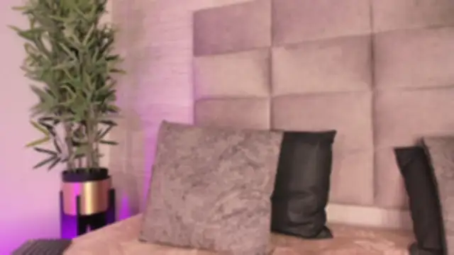 mia_crawford - Mia_crawford's free webcam