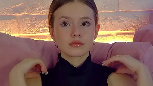 MilanaBalmain webcam