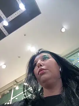 Webcam Model (Tisha_Busty)  is live.Free join now!