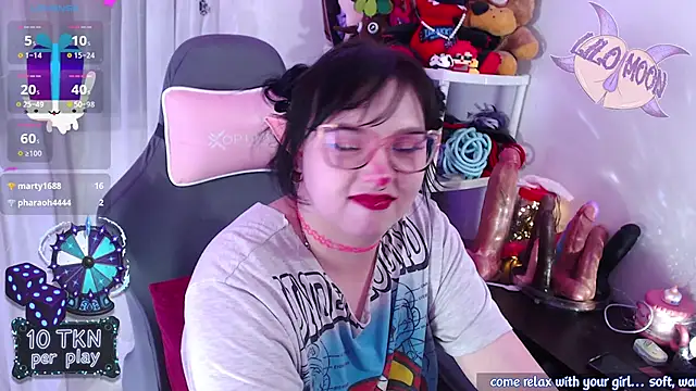 LiloMoon69 webcam