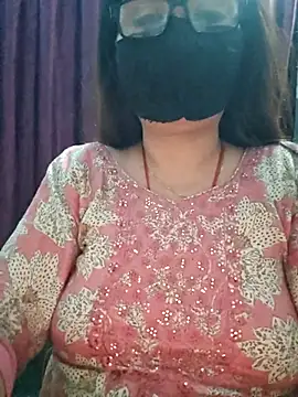 Aishwaryaa_69 webcam