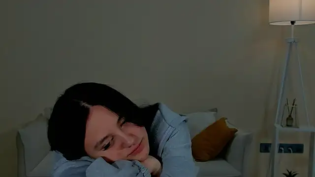 MyrtieSerisky webcam