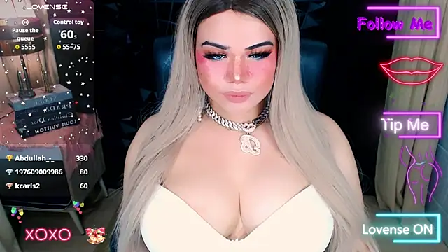 xHugeHarleySelfsuckerx webcam