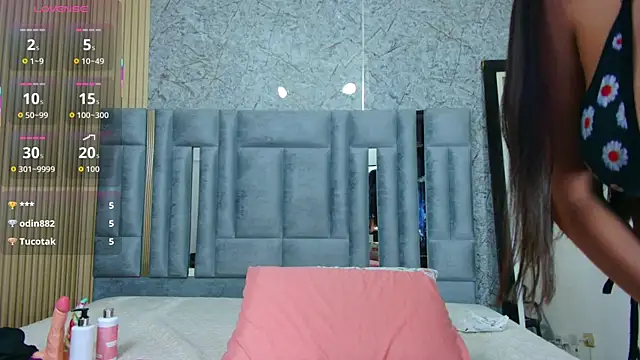 veronicaroose_ webcam