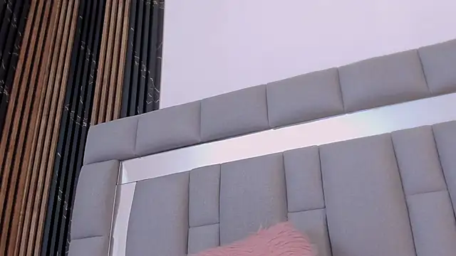 vivianne_scott webcam