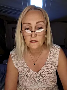 Webcam Model (Jenny_Blum)  is live.Free join now!