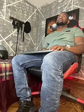 blackmen1998 (M young) - show ass