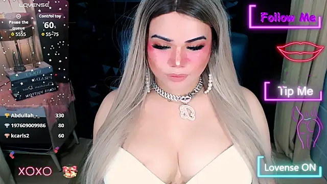 xHugeHarleySelfsuckerx webcam