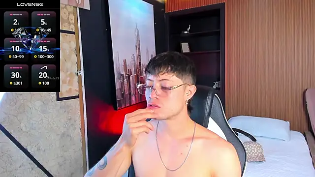 marcuscollins1_ webcam